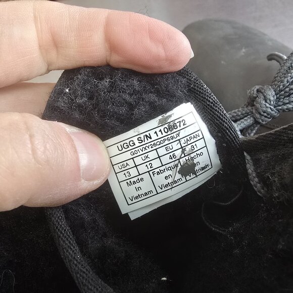 Ugg Waterproof , Grey - size 13. Unworn / leatherpainted. - Picture 4 of 10